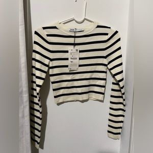 Zara long Sleeve Crop
